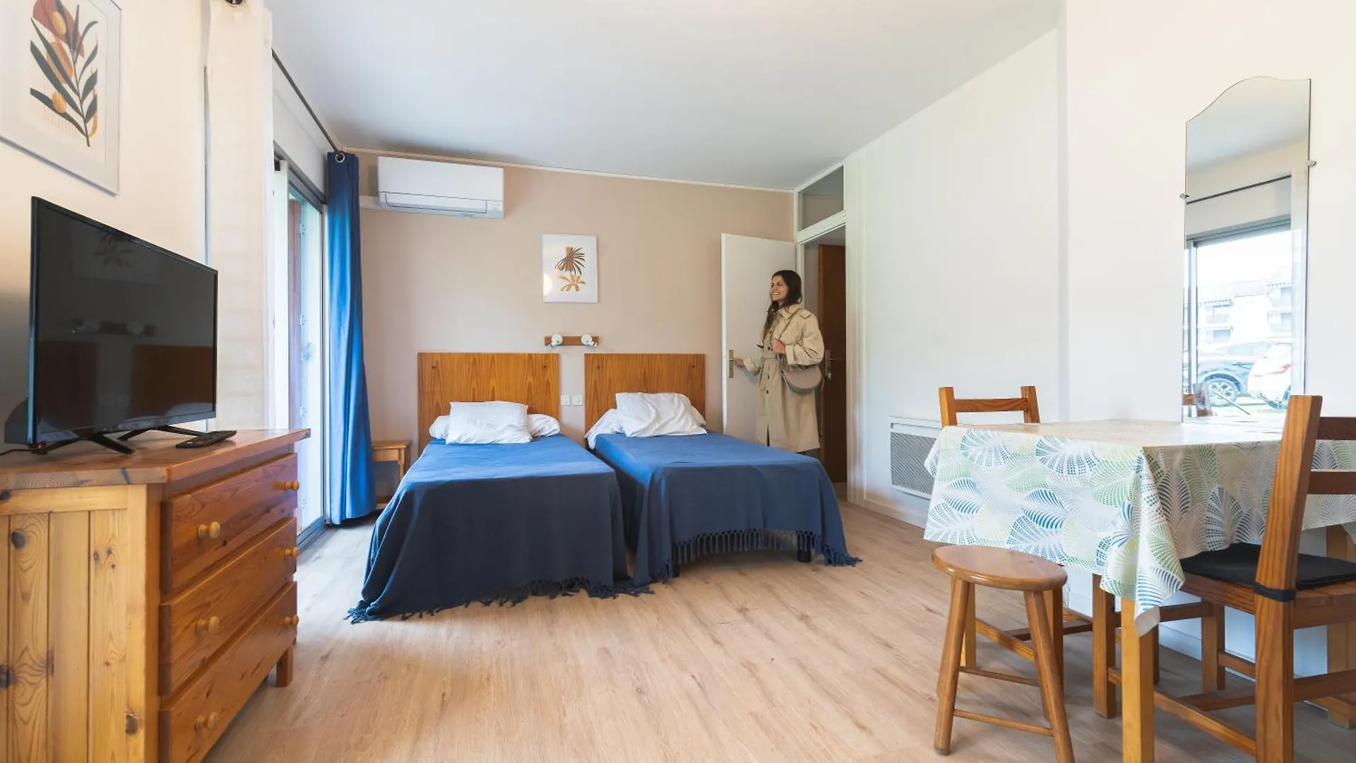 Apartment Les Mimosas - App 12 - Appartement Cosy Clim Balcon Cazaubon France